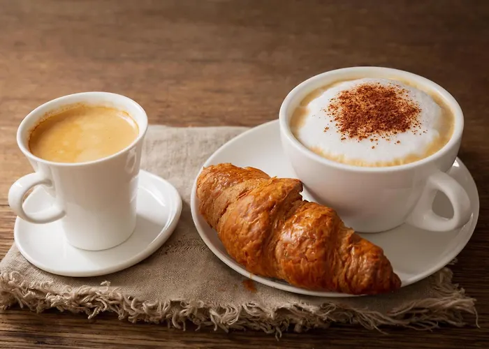 Corvin Royal Apartments - Breakfast Available