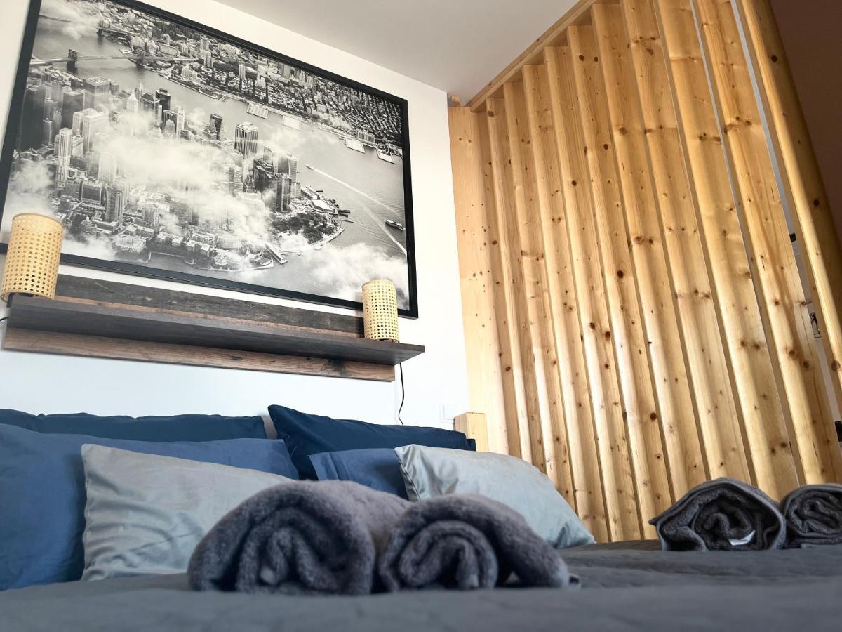 Corvin Royal - Breakfast Available Appartement *