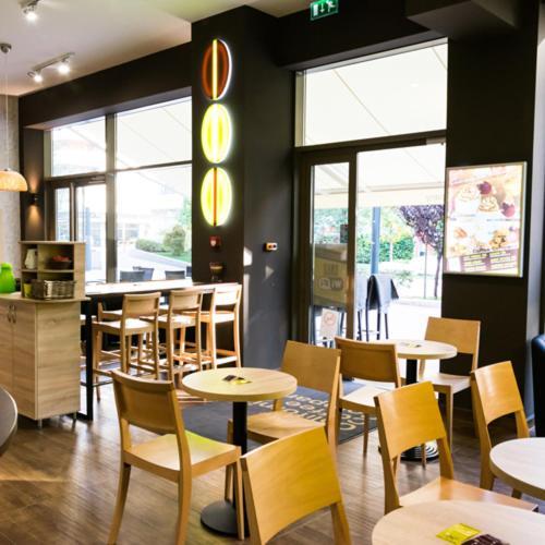 Corvin Royal - Breakfast Available Budapest